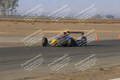 media/Oct-29-2022-CalClub SCCA (Sat) [[e05833b2e9]]/Around the Pits/